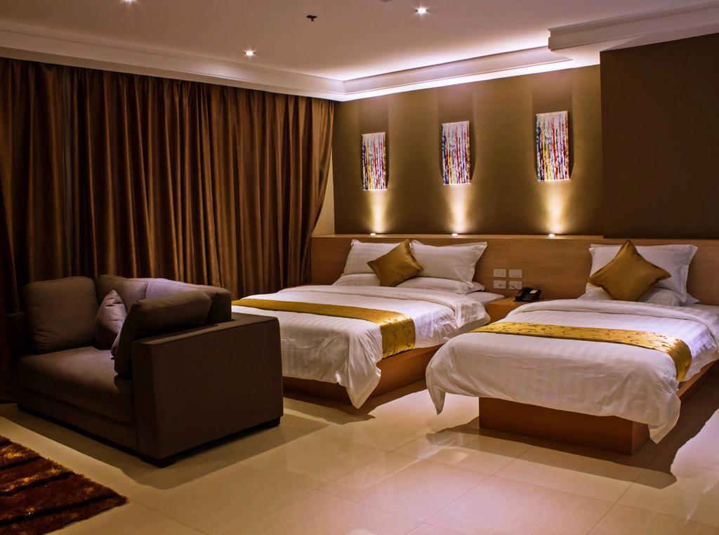 Dela Chambre Hotel Manila Bagian luar foto