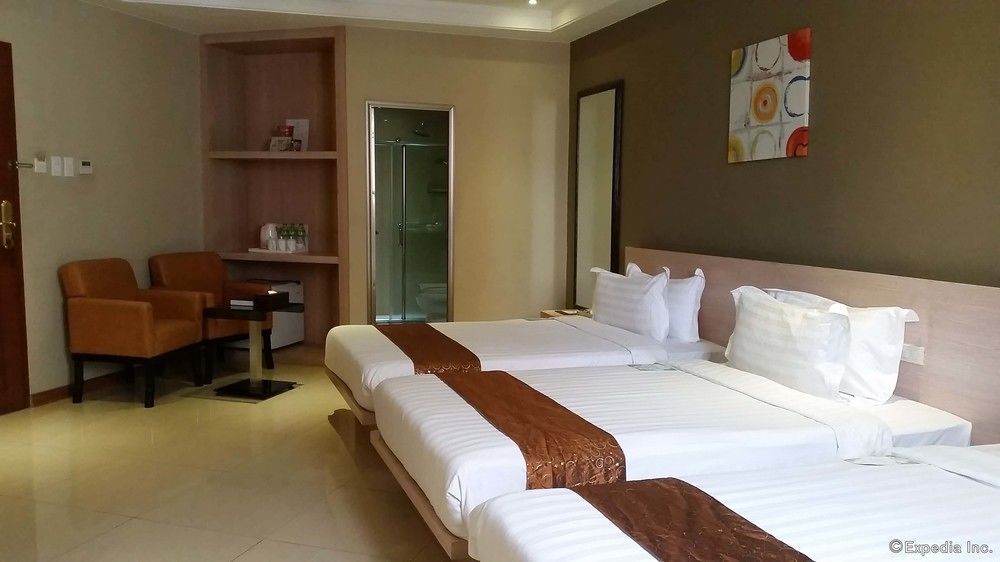 Dela Chambre Hotel Manila Bagian luar foto