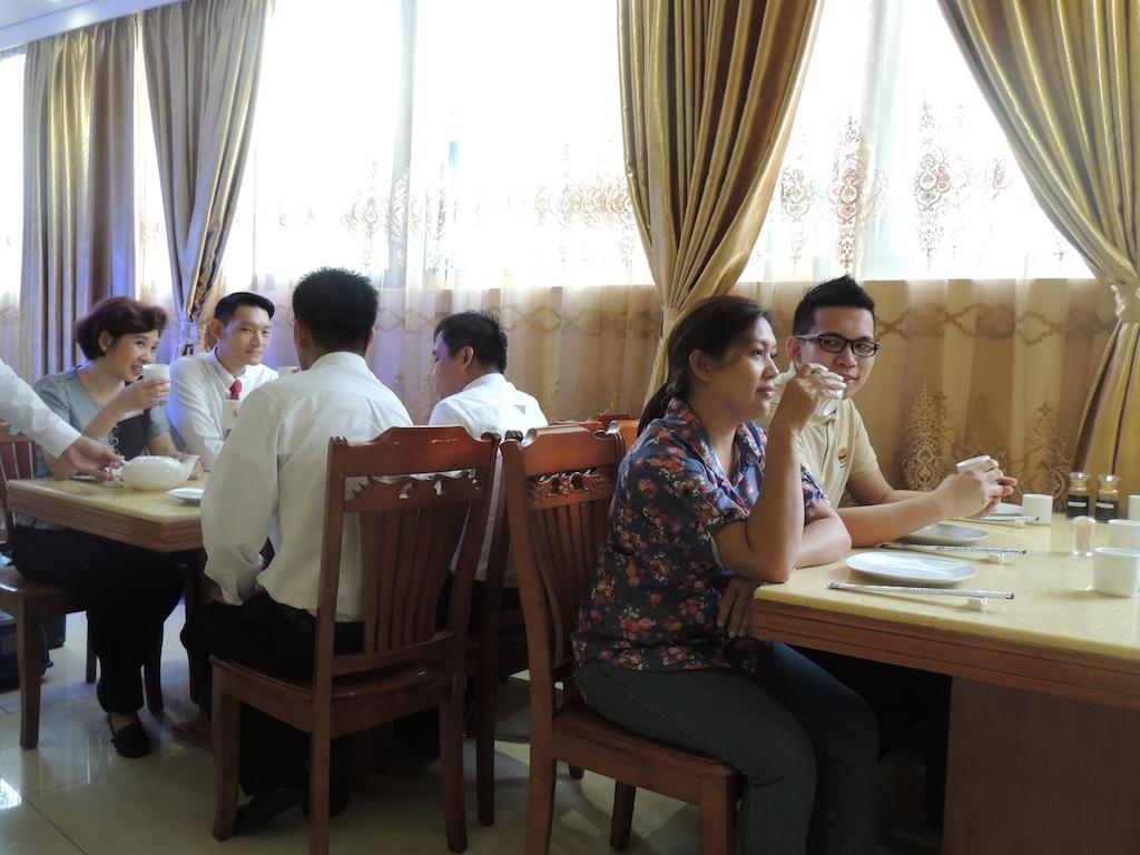 Dela Chambre Hotel Manila Bagian luar foto