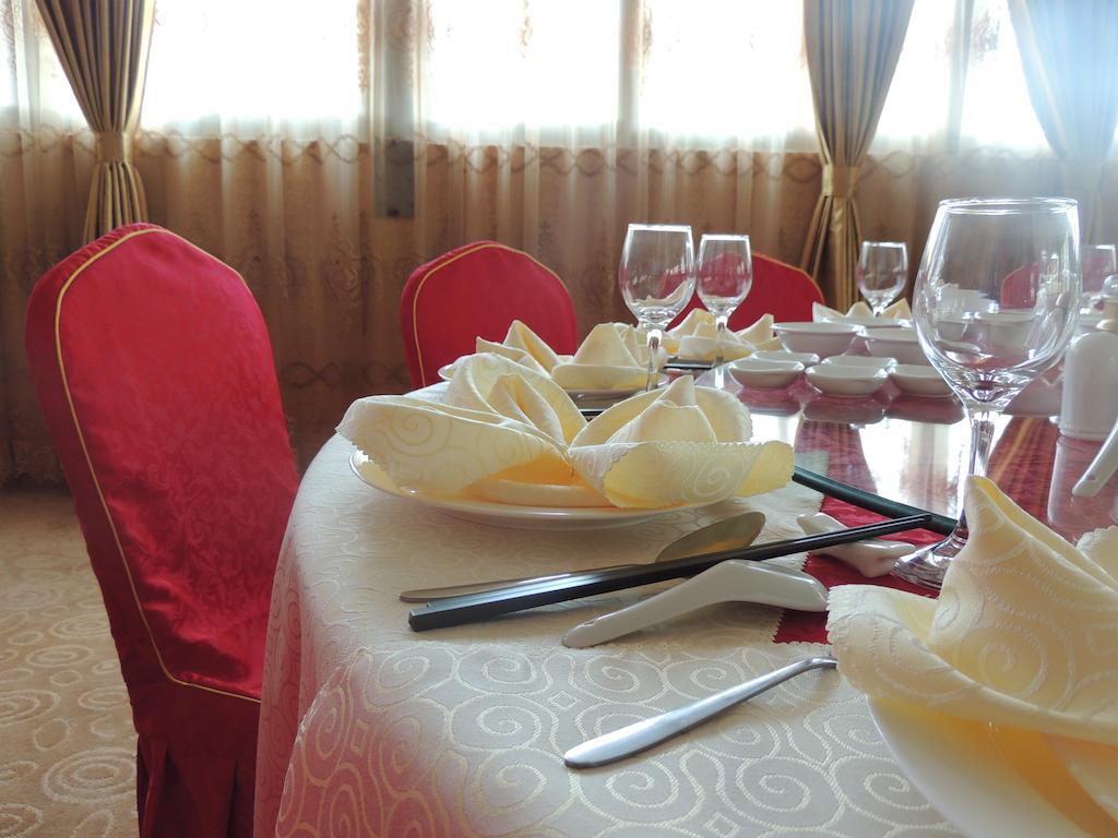 Dela Chambre Hotel Manila Bagian luar foto