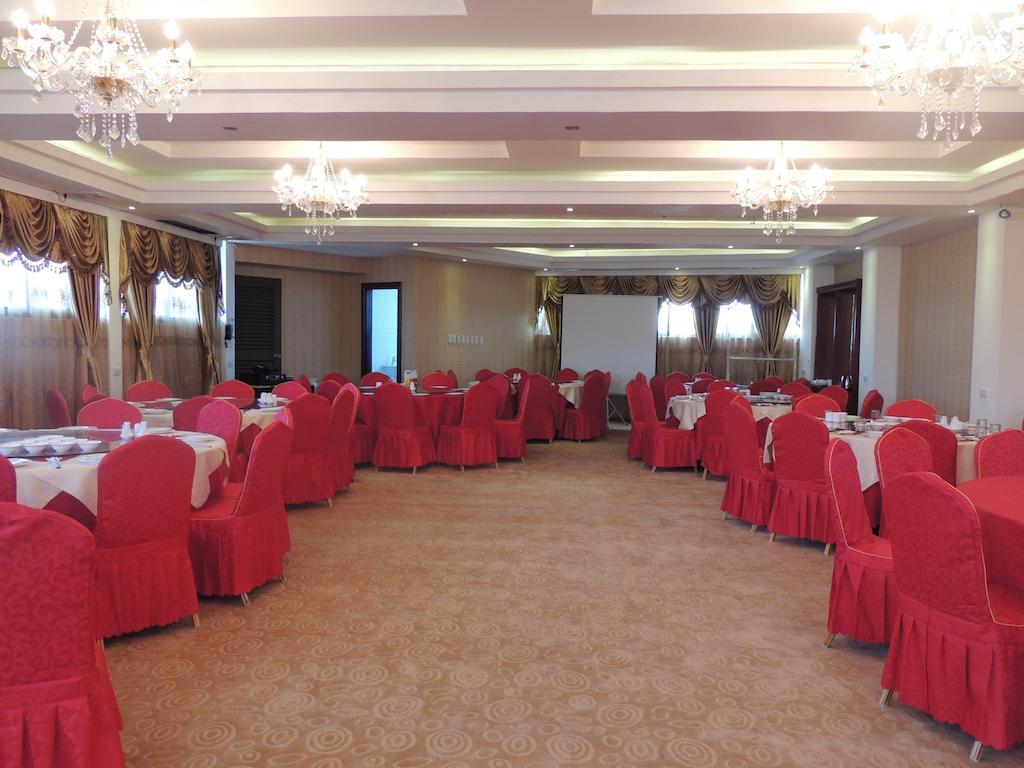 Dela Chambre Hotel Manila Bagian luar foto
