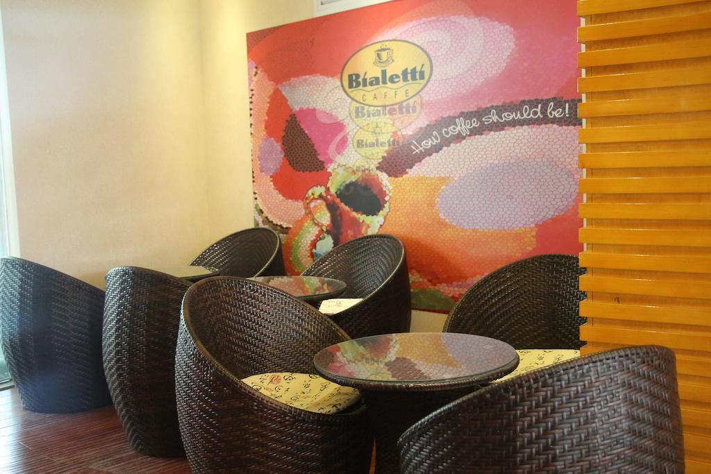 Dela Chambre Hotel Manila Bagian luar foto